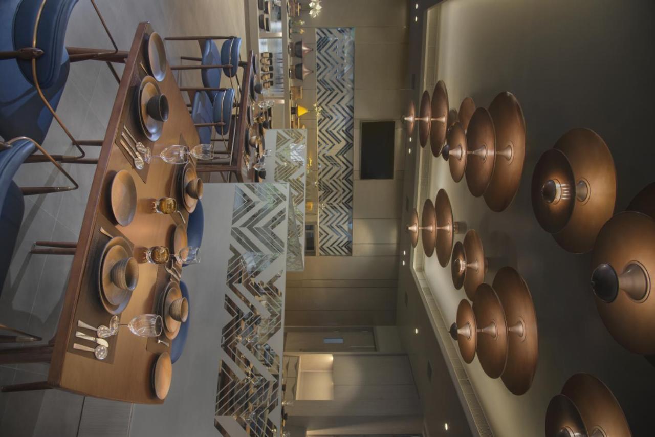 Kabir Hotel & Spa Vadodara Luaran gambar
