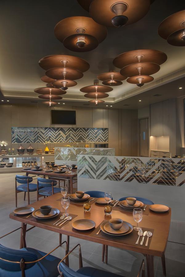 Kabir Hotel & Spa Vadodara Luaran gambar